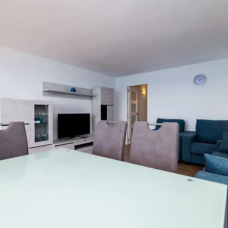Palmeras 10a Διαμέρισμα *